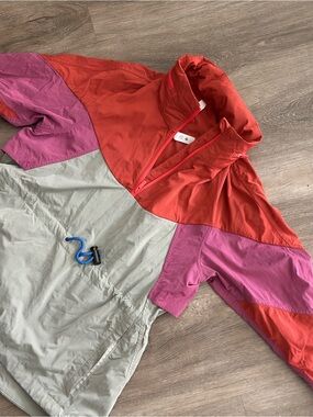 Lululemon Lightweight Colorblock Windbreaker Jacket Size 2